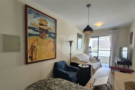 Apartamento 2 quartos, sacada e vaga em Santa Cecília