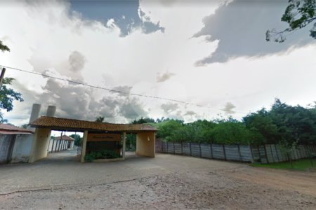 Terreno com 2.010,00 m² .