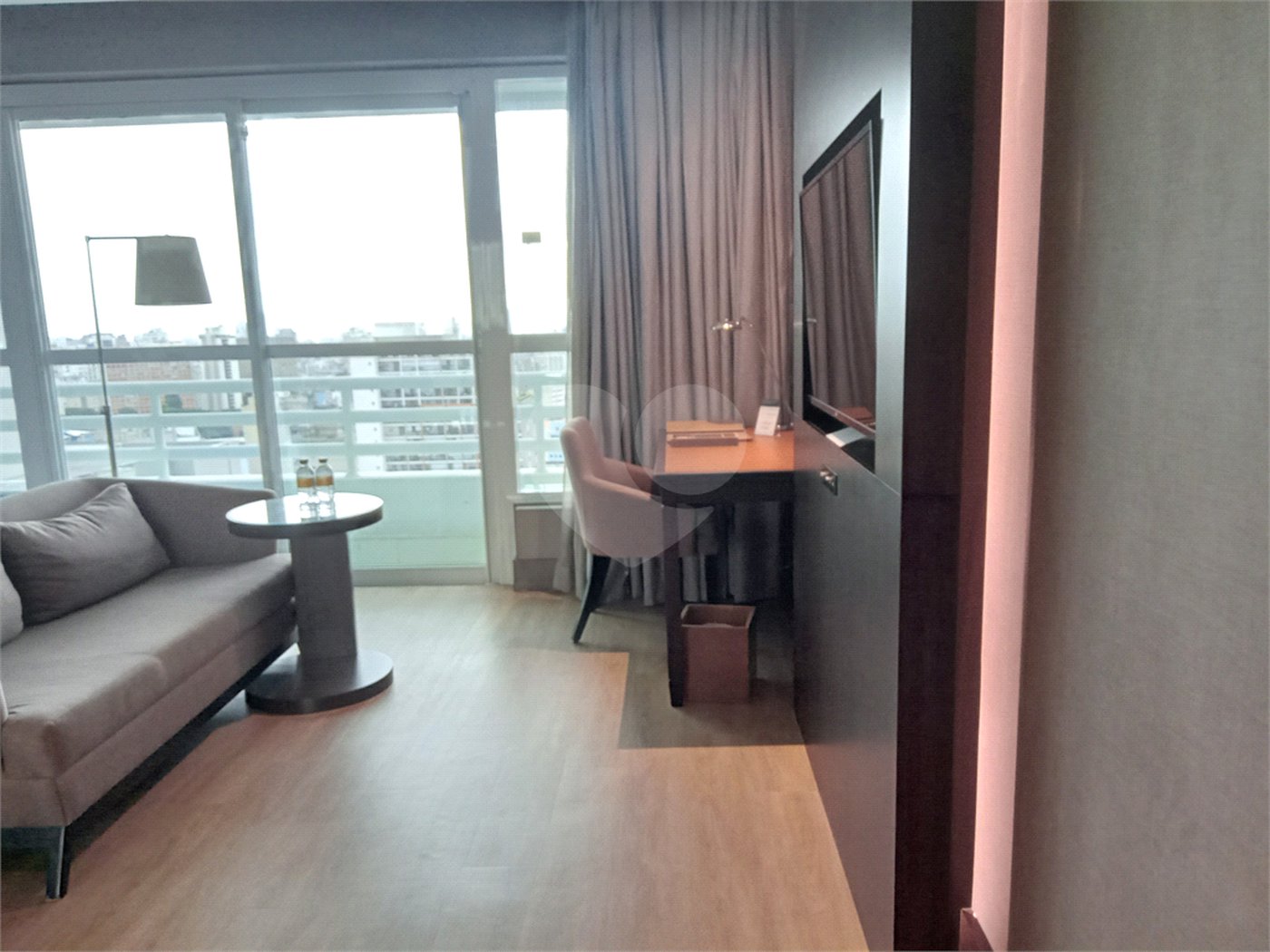 Excelente oportunidade para investidores - Flat a venda no sistema pool do hotel Ca'd'oro.