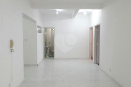 Apartamento em República