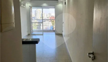 Apartamento à venda com 3 quartos, sendo 1 suíte,  em Baeta Neves, São Bernardo do Campo, SP