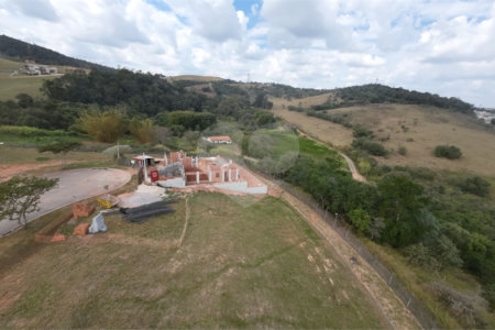 Imperdível! Terreno à Venda no Condomínio Santa Isabel em Louveira