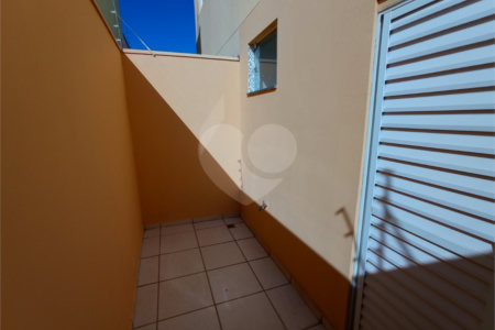 Investimento Certeiro na Gleba 1: Apartamento 1 DormItório, Quintal e Localização que Aluga Fácil