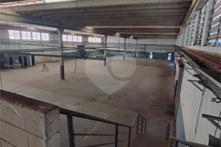 Galpão com 4.000 m² à venda em São Mateus