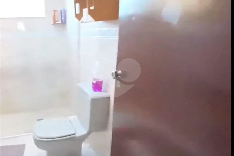 Belíssima casa com 04 dormitórios em Itanhaém