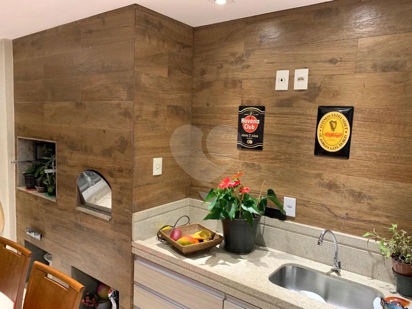 Apartamento à Venda na Mooca com 3 Suítes, Varanda Gourmet e 4 Vagas — 204m² no Condomínio Luzes da Mooca (Aceita Pet e Estuda Permuta)