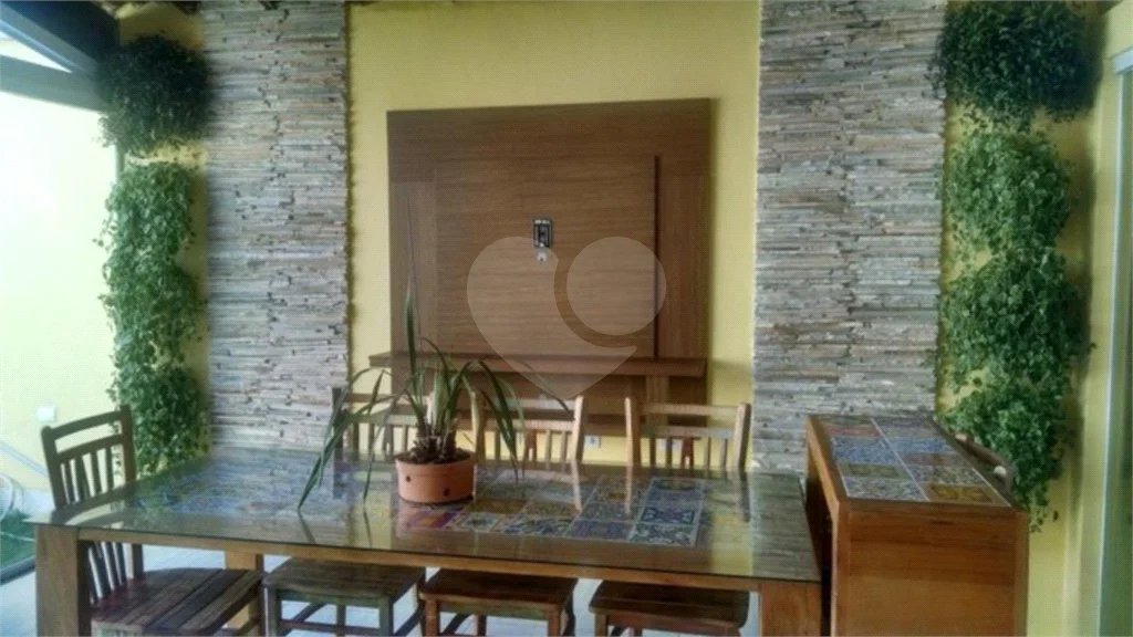 Casa à venda com 3 quartos, sendo 1 suíte, em Jabaquara, São Paulo, SP