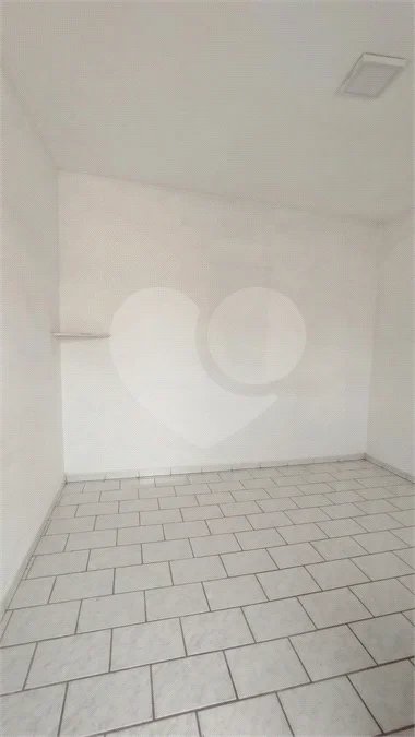 Oportunidade Única: Lote Comercial Estratégico de 463 m² Próximo ao Centro – Ideal para o Seu Negócio!
