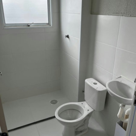 Casa para alugar com 2 quartos no condomínio ALEA, Três Lagoas - MS