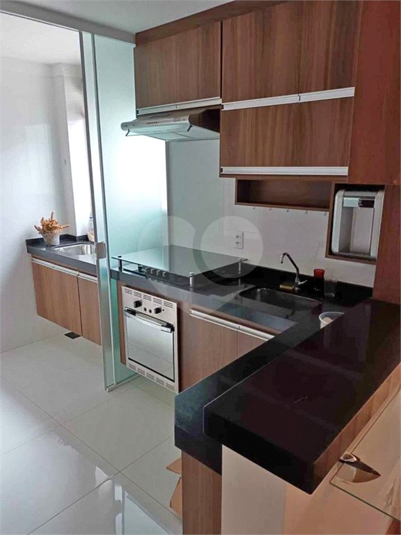 Apartamento no Res. Spazio Mont Royal