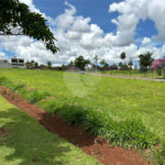 Terreno no condomínio Damha Golf em frente área de lazer com 1.404,40 m²