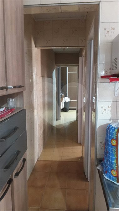 Térrea 02 dormitórios, localização privilegiada. Próximo a tudo