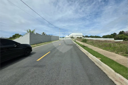 Terreno / Lote a Venda no Condomínio Residencial San Lucca em Vinhedo/SP
