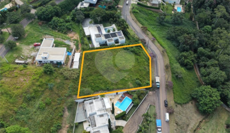 Terreno à venda no condomínio Jardim Primavera, Louveira - SP