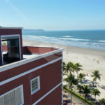 Cobertura de 300 m² com vista panorâmica para o mar