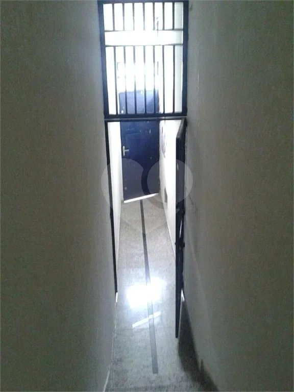 Prédio comercial com 724m² , 8 banheiros e 5 vagas de garagem , à venda na Vila Formosa.