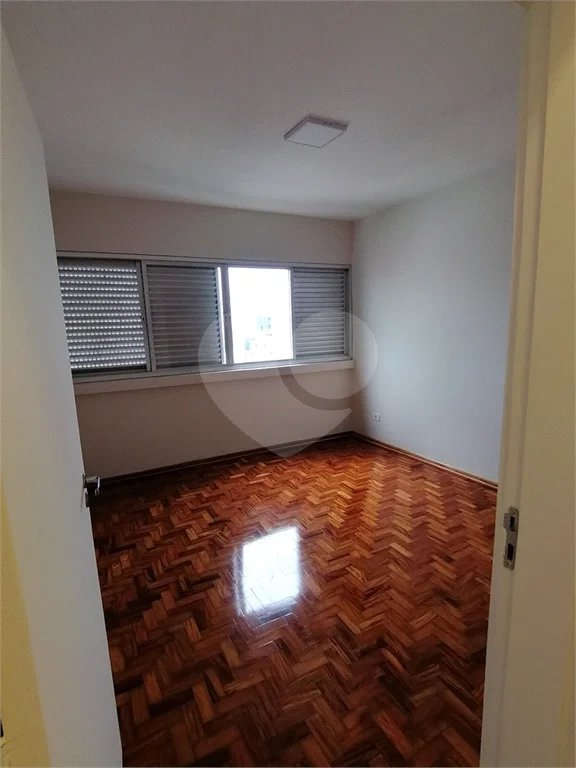 APARTAMENTO À VENDA, 1 QUARTO, GARAGEM, EM HIGIENOPOLIS, 60m2, 100% REFORMADO