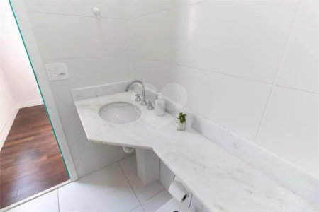 APTO Á VENDA NO IPIRANGA 3 QUARTOS 73M2 + DEPÓSITO + VAGA Aceita e estuda Permuta.