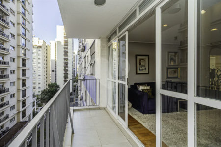 Apartamento á venda em Higienópolis com 212m² 3 dormitórios 1 suíte 2 vagas