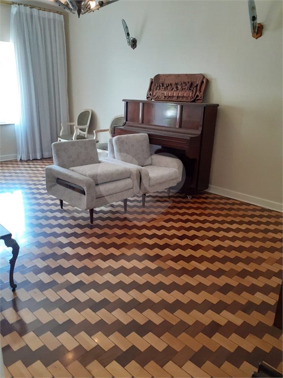 Casa Terrea a venda no bairro do Jardim França