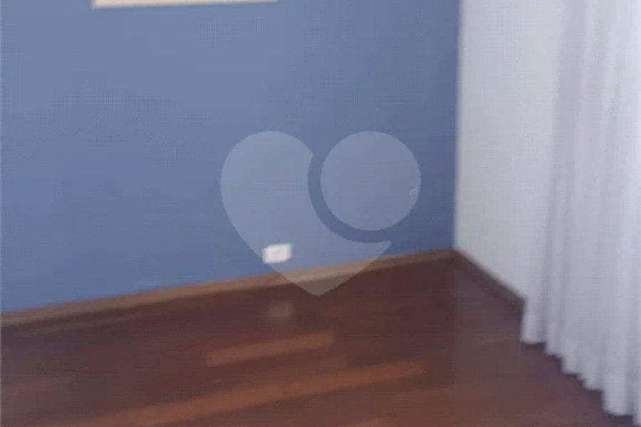 SOBRADO AMPLO COM 4 DORMITORIOS VISÃO PARA SERRA