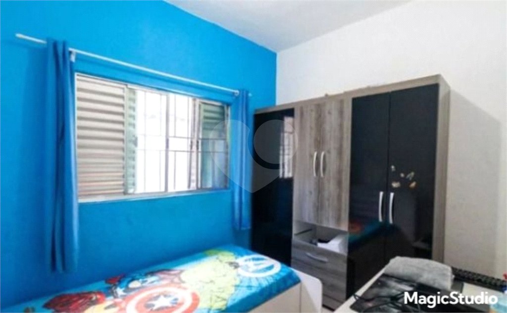 Casa com 200m² , 4 dormitórios , sendo 3 suítes , 2 vagas , à venda no Jabaquara.
