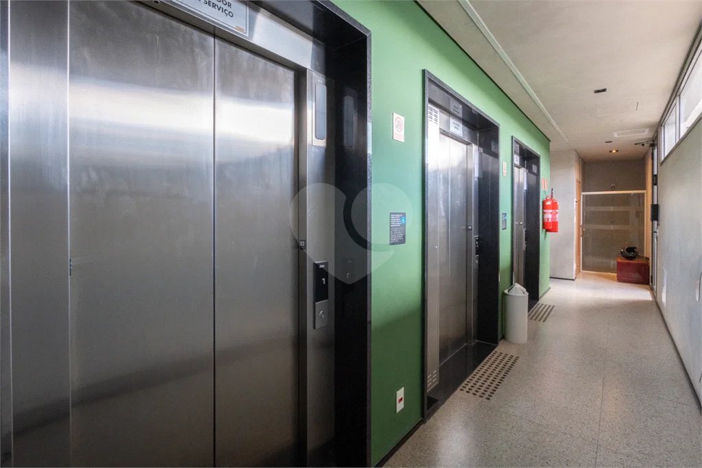 Apartamento à venda com 1 quarto em Moema, São Paulo, SP