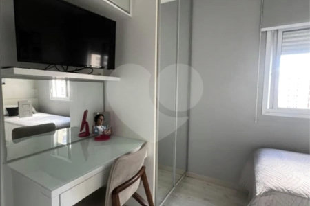 APARTAMENTO NA MOOCA LUXO - PORTEIRA FECHADA - 3 QUARTOS - 4 VAGAS ACEITA PERMUTA