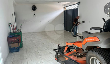 Casa à venda com 2 quartos em Residencial Deputado José Zavaglia, São Carlos, SP