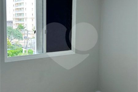Apartamento com 63m², 2 quartos, garagem, à venda na Saúde