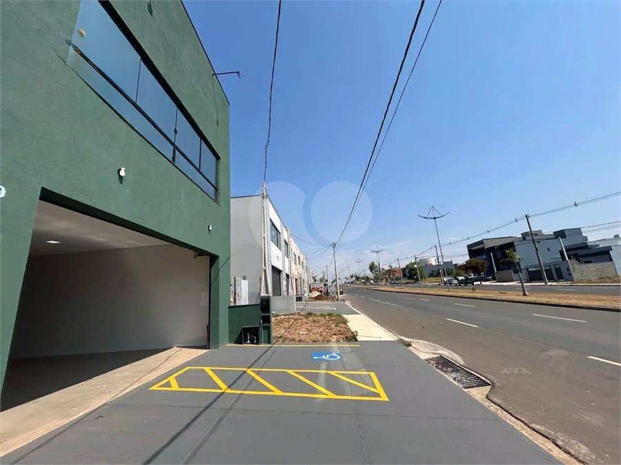 SALÃO COMERCIAL 285 m² COM MEZANINO PARA LOCAÇÃO / VENDA