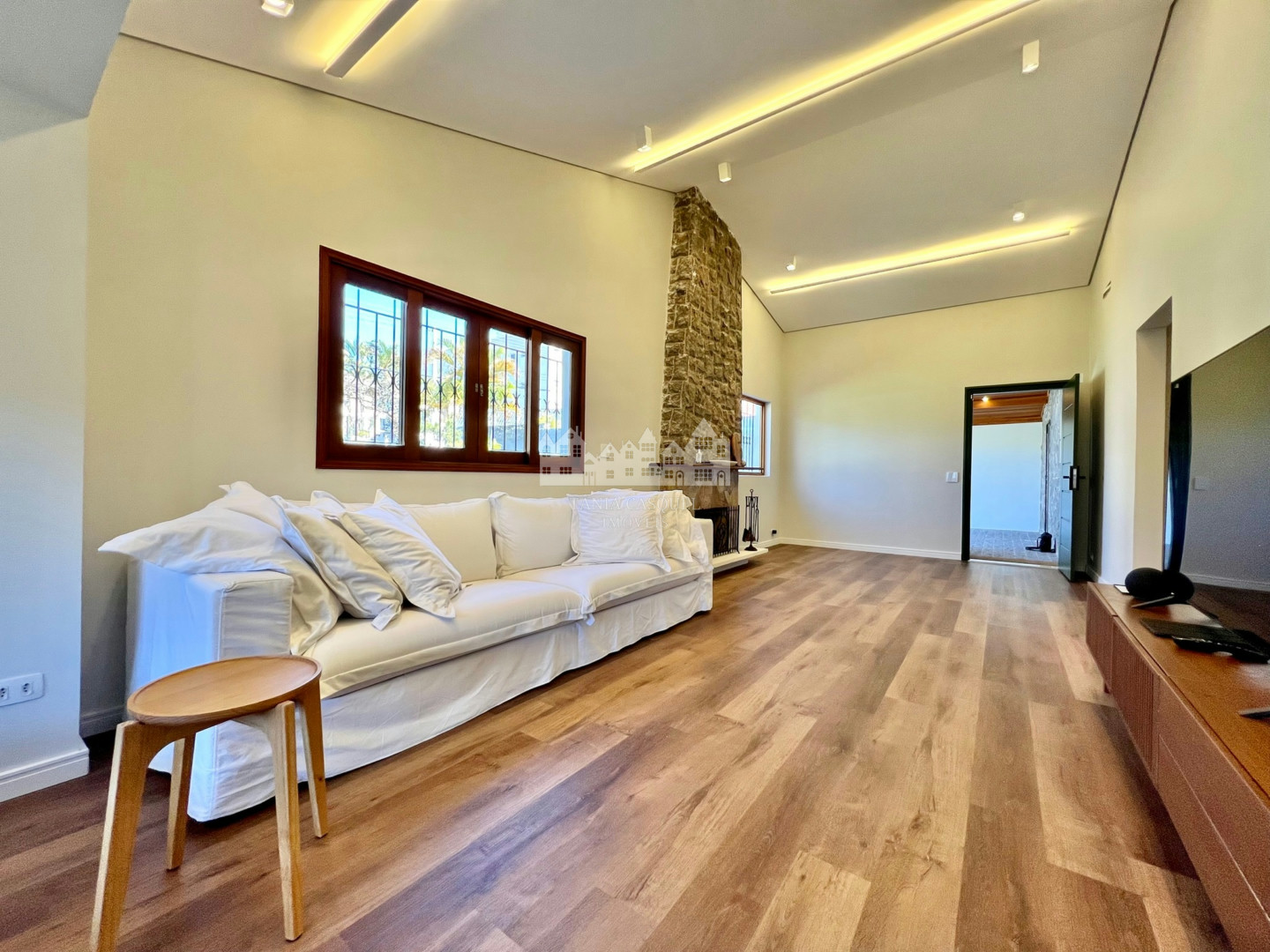 Casa, 5 quartos, 334 m² - Foto 29