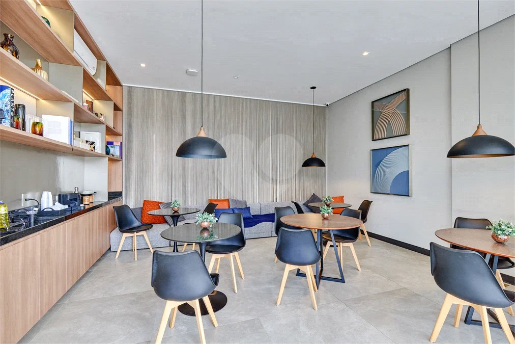 Apartamento à venda com 2 suítes em Santo Amaro, São Paulo, SP