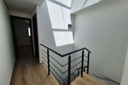 Sobrado incrível à venda, pronta para morar, 120m² 3 quartos, 1 suíte e vagas no Butantã