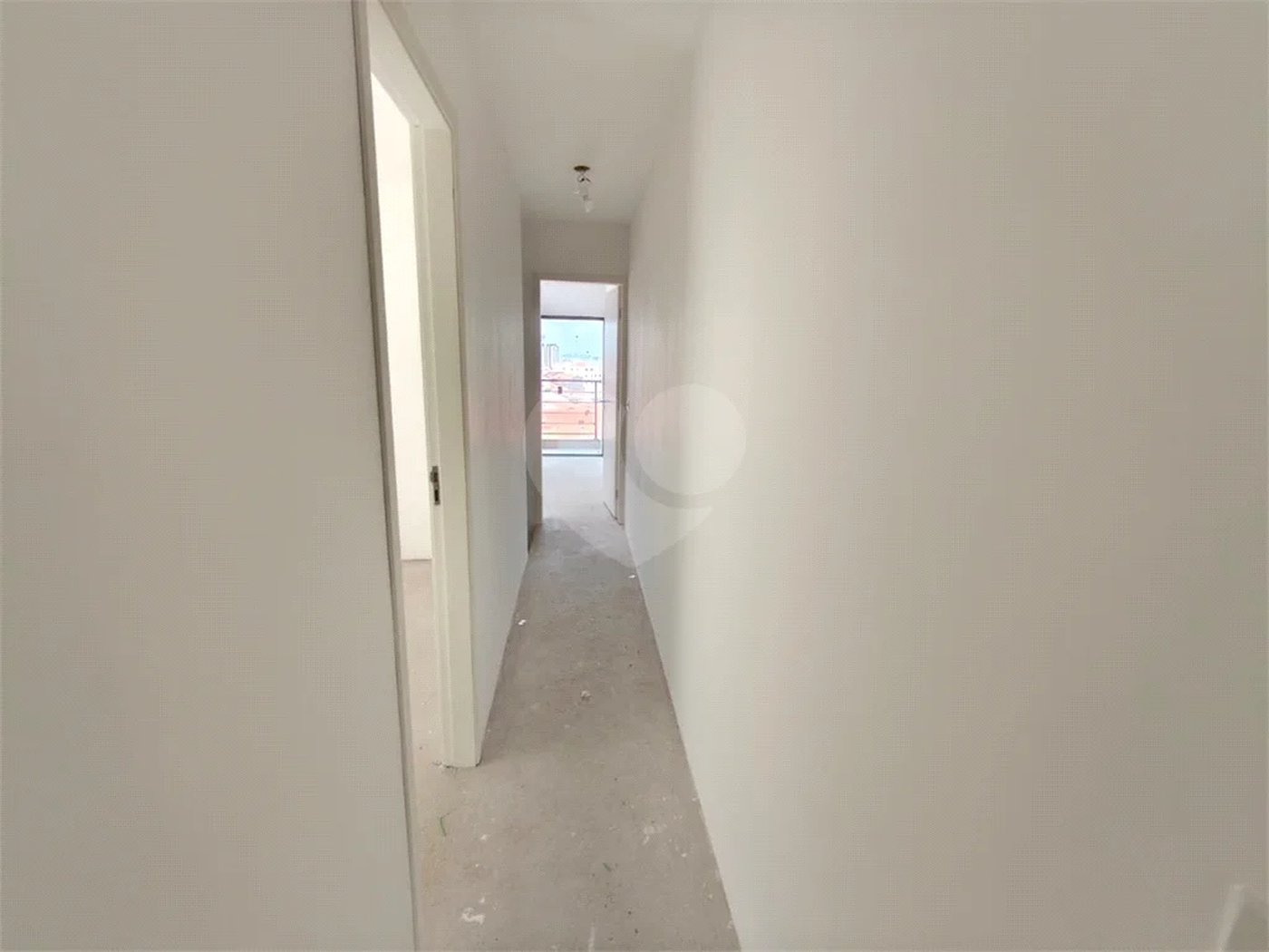 2 km metro parada inglesa sobrado com 3 suites 2 vagas e quintal com espaço gourmet
