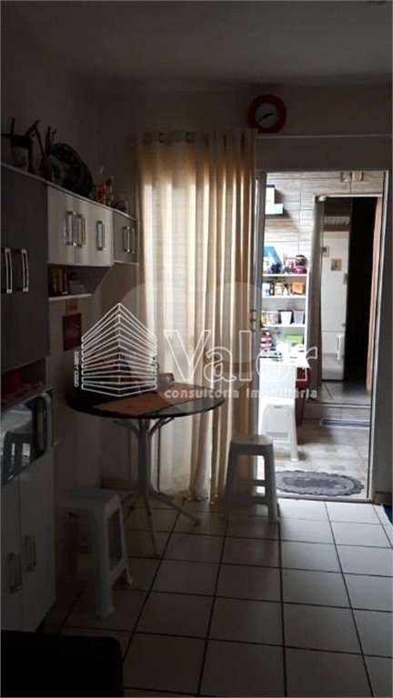 Casa em condomínio com 3 dormitórios