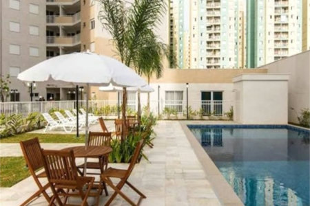 Apto com varanda gourmet no Belém Brás