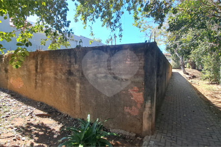 Terreno à venda no Parque Fehr – Segurança, qualidade de vida e natureza em perfeita harmonia!