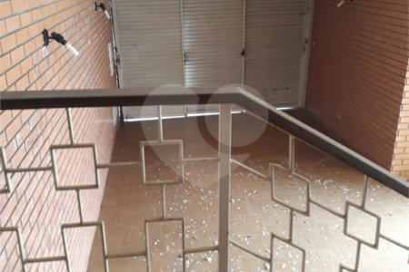 Casa de 3 andares à Venda no Jardim Cardinalli