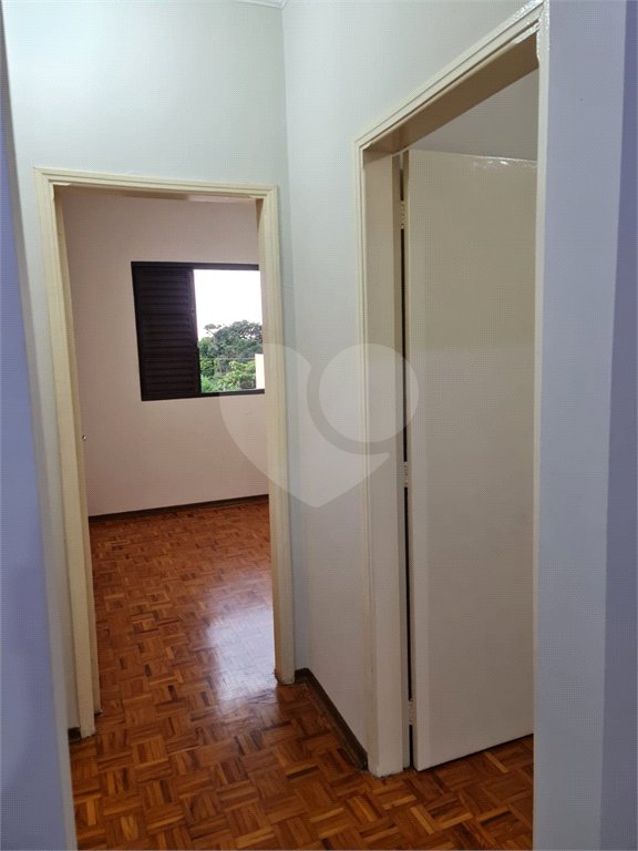 Apartamento à venda de 2 dormitórios no Edifício São José, Araraquara