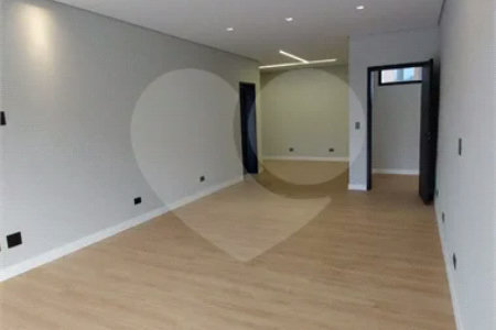 CASA ALTO PADRÃO | 5 SUÍTES | CONDOMÍNIO CLUBE – ATIBAIA