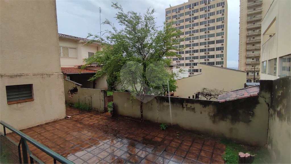 Casa à venda no Centro de Piracicaba -SP.