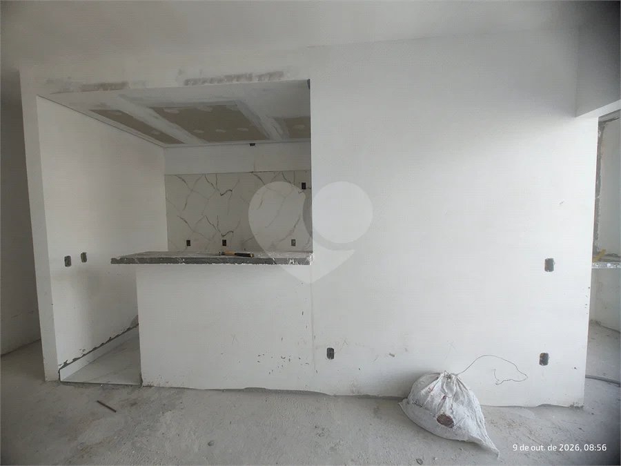 Apartamento 2 dormitórios com 1 vaga de garagem, excelente localização, programa MCMV, pagto parcelado