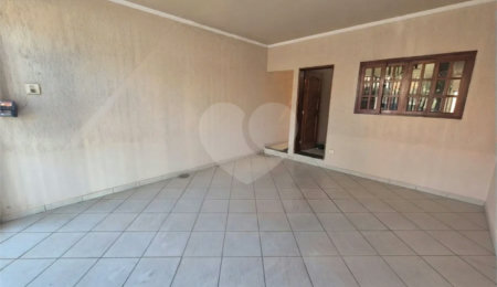 Casa à venda com 3 quartos em Santa Terezinha, Piracicaba, SP