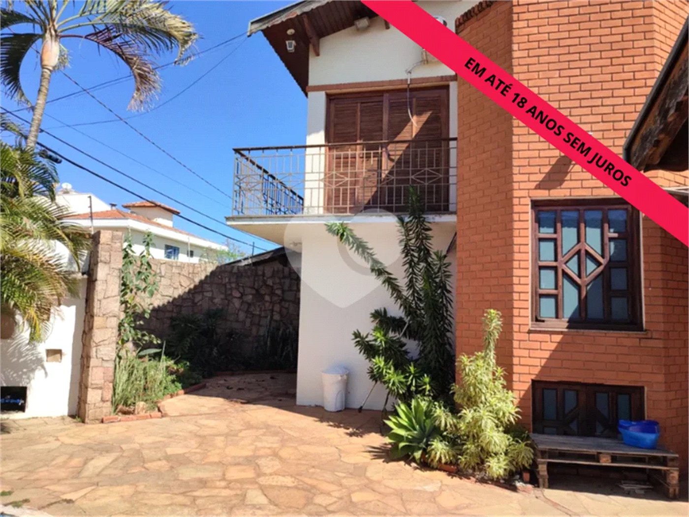 Casa Espetacular com Piscina e Churrasqueira à Venda na Vila Rezende
