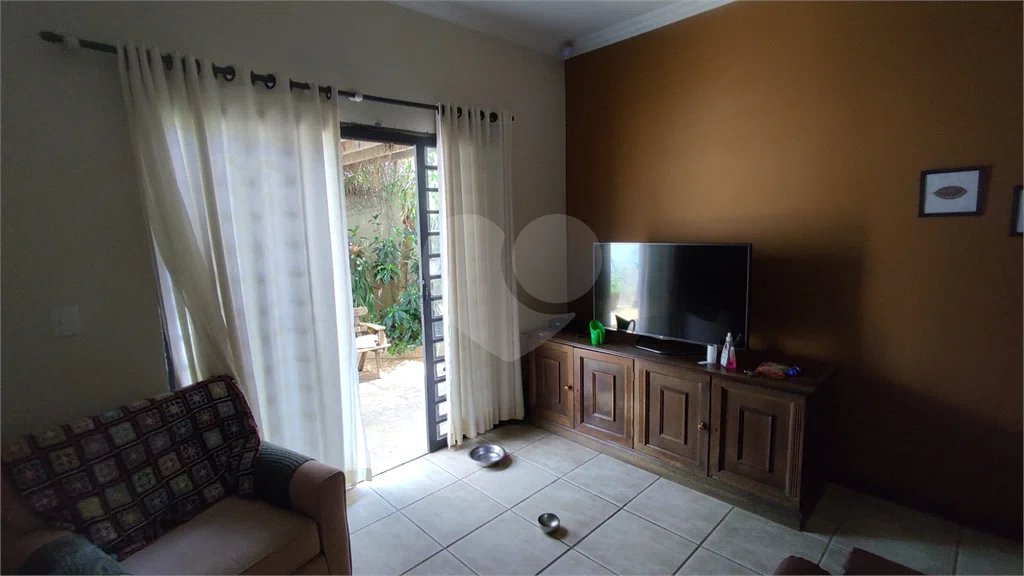Vende-se Bela Casa no Bairro Santa Cecília - Piracicaba-SP