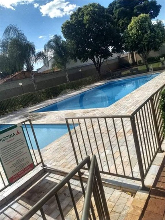 Apartamento no Condomínio Parque Royal Garden, localizado na cidade de Ribeirão Preto/SP.