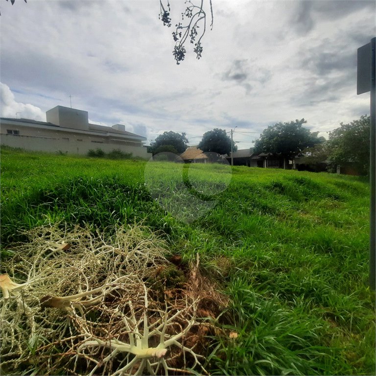 Lote a venda no condominio Villaggio Capriccio