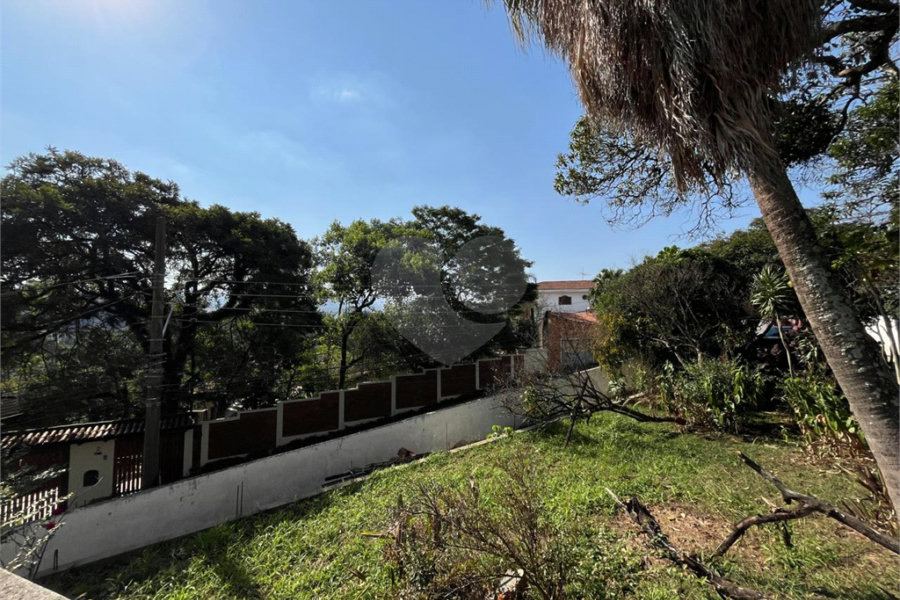 Sobrado à venda com 3 suítes em Tremembé, São Paulo, SP