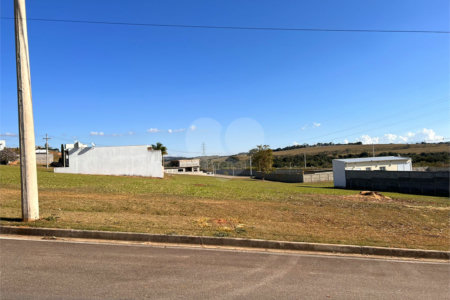Terreno á venda no Condomínio Residencial Sete Lagos em Itatiba SP REF:947640